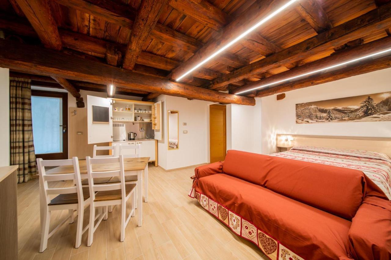 Miki Central Appartament Lägenhet Aosta Exteriör bild