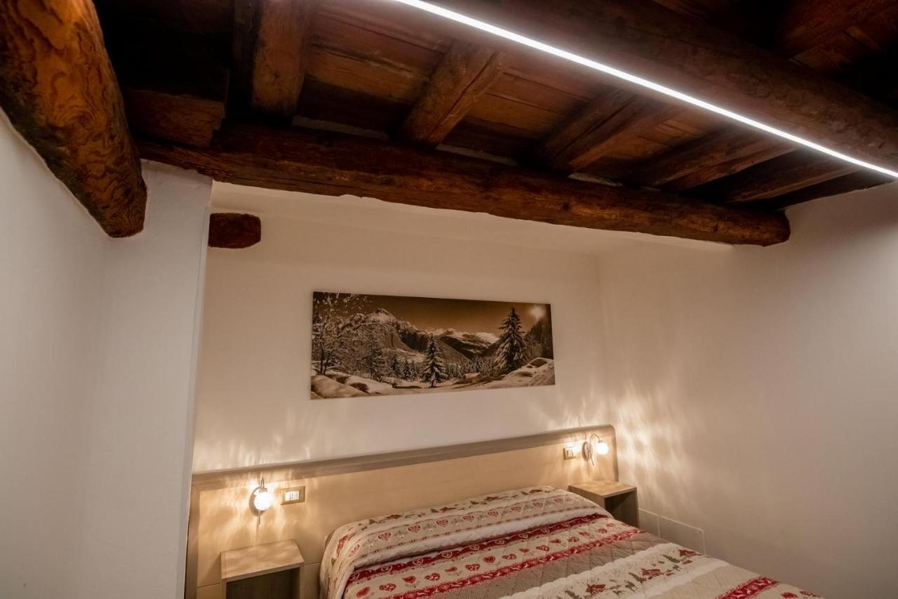 Miki Central Appartament Lägenhet Aosta Exteriör bild